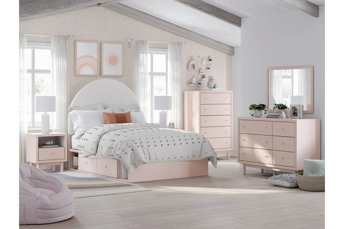 Wistenpine Blush Upholstered Youth Storage Platform Bedroom Set with 2 Drawers