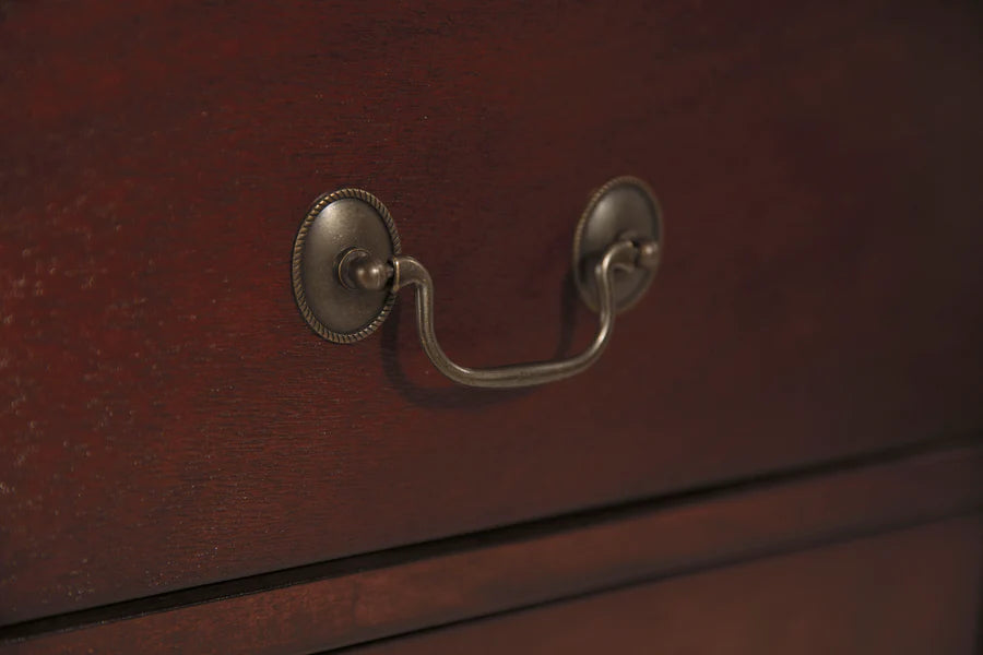 Juego de dormitorio Alisdair en forma de trineo en marrón rojizo