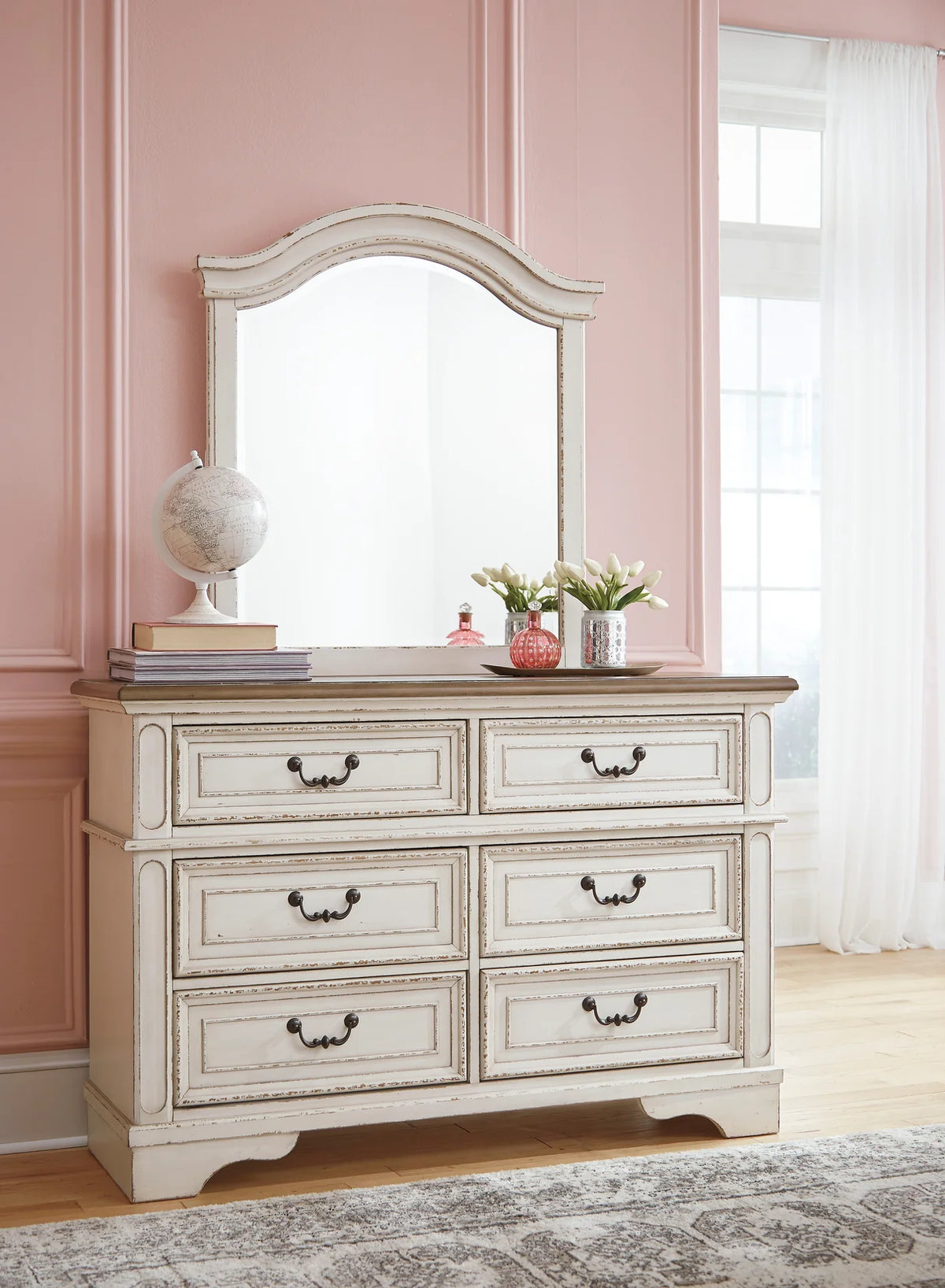 Realyn Chipped White Upholstered Youth Panel Bedroom Set