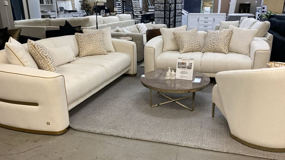 Veronica Living Room Set