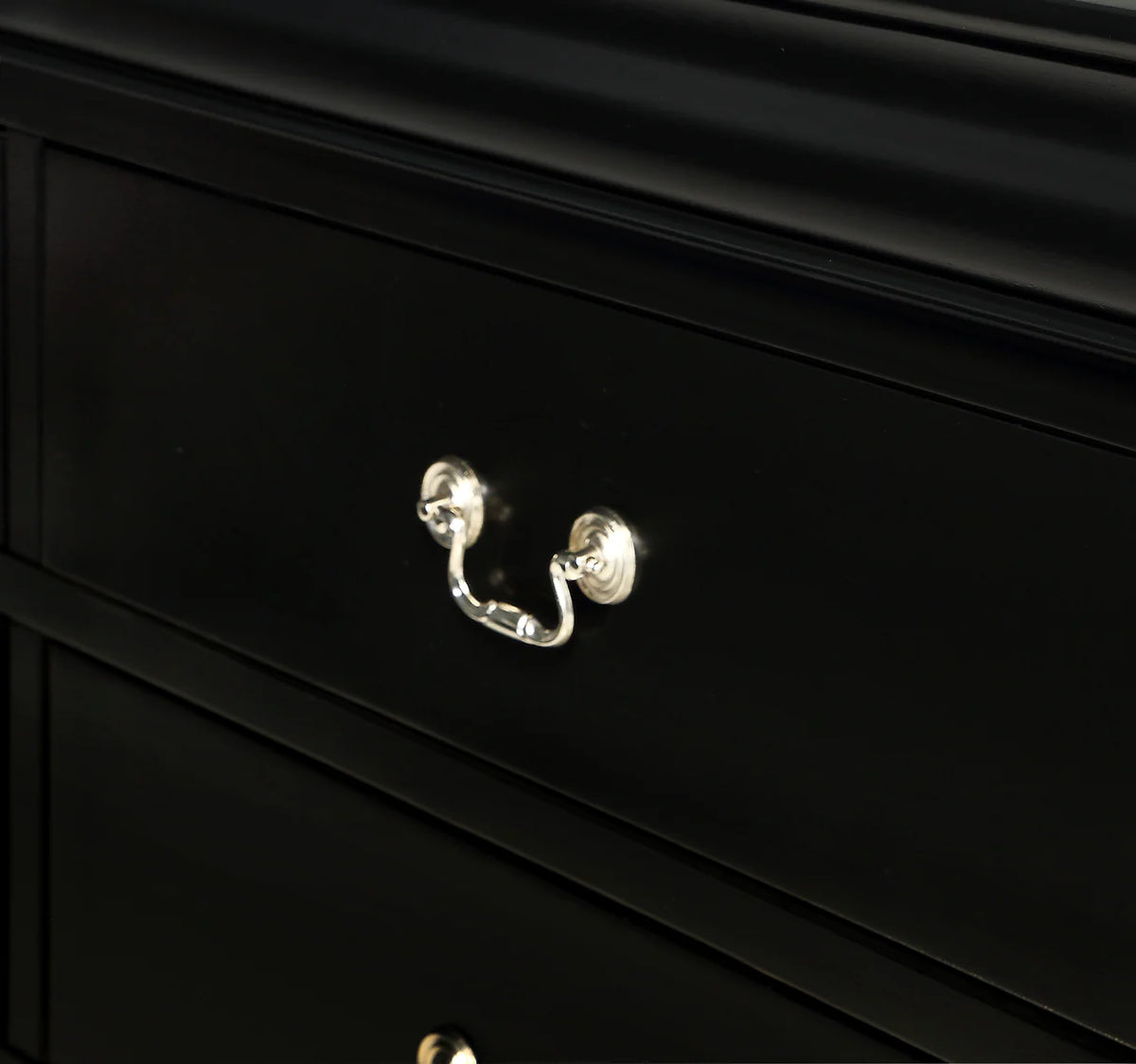 Louis Philip Sleigh Bedroom Set