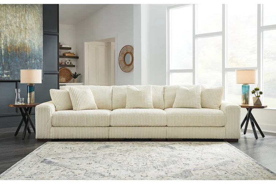 Lindyn Ivory 3-Piece Sectional