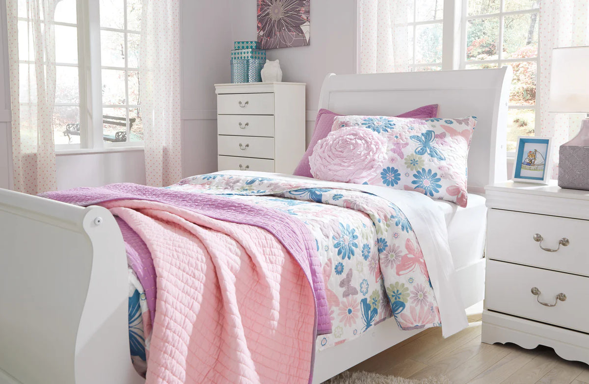 Anarasia White Youth Sleigh Bedroom Set