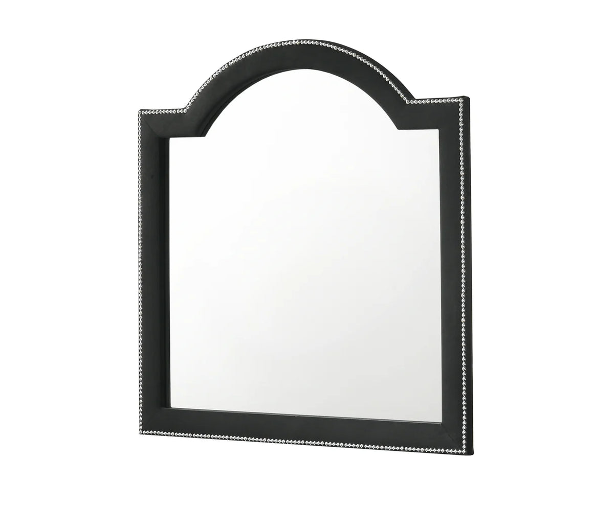 Juego de dormitorio Cameo con panel tapizado