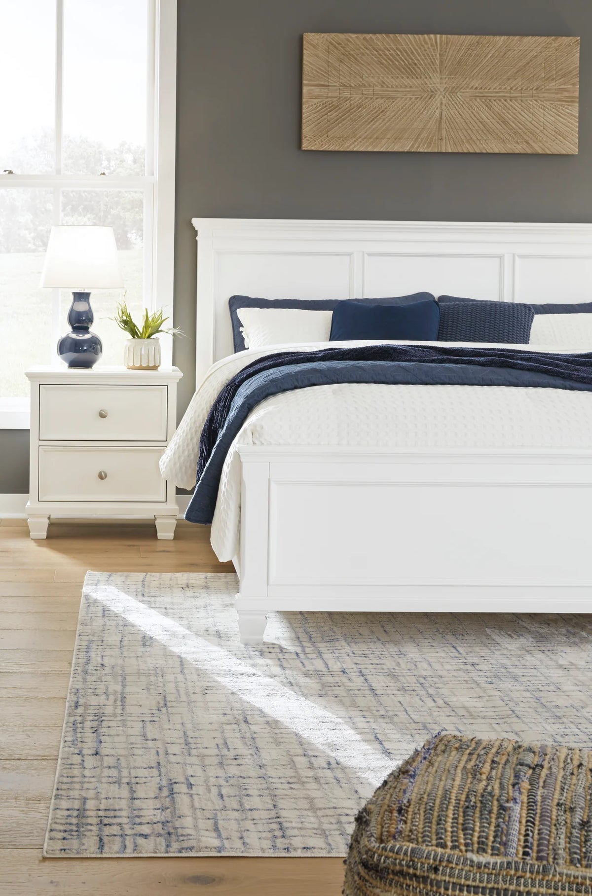 Fortman White Youth Panel Bedroom Set