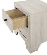 Atticus Platform Bedroom Set
