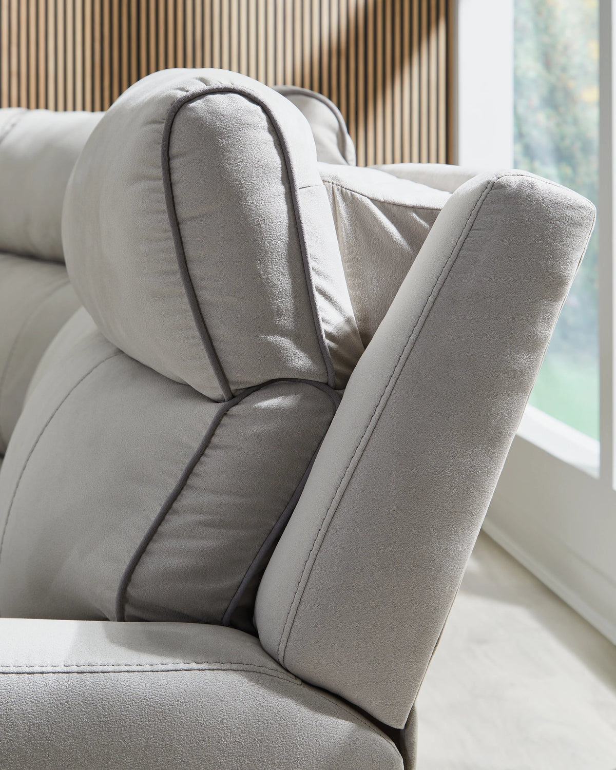 Social Pointe Modular Power Reclining Seating