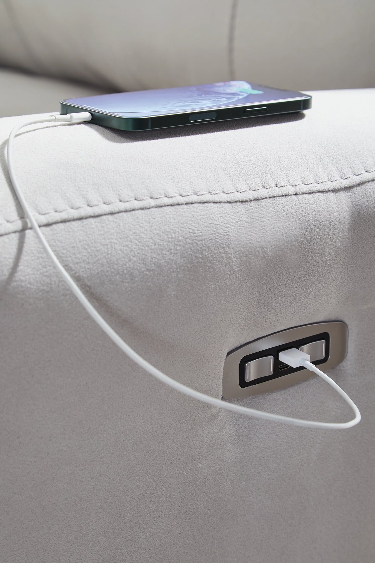 Social Pointe Modular Power Reclining Seating