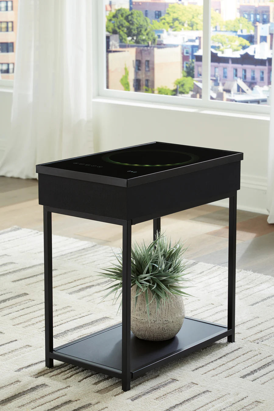 Gemmet Black Accent Table with Speaker